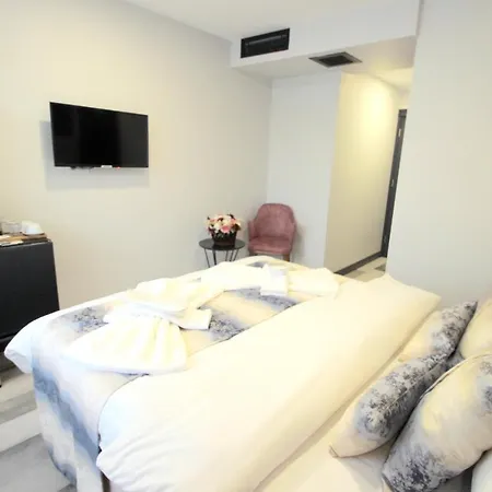 Guler Hotell 3*
